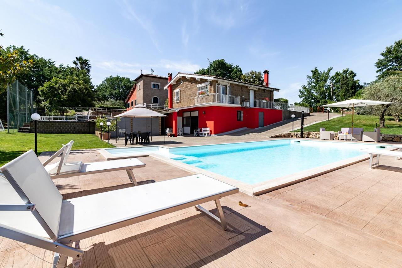 Villa Vacanze La Quercia Carbognano Exterior foto