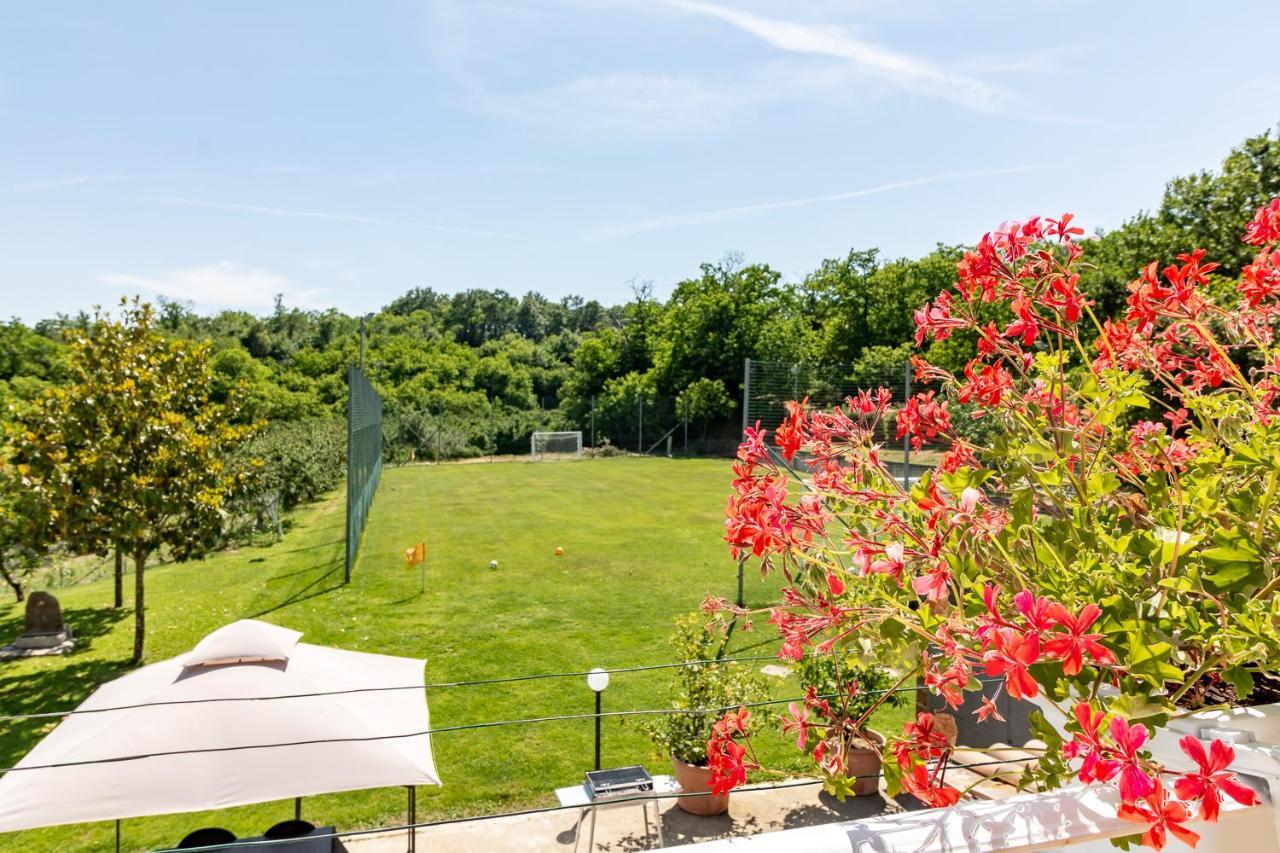 Villa Vacanze La Quercia Carbognano Exterior foto
